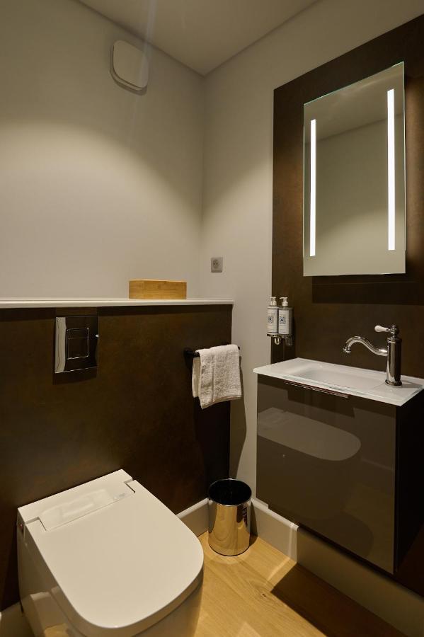 Appartement Montagnon - Les Suites Du Palais - Classe 4 Etoiles, Parking Prive, Vue Cathedrale, 3 Chambres, Primo C0Nciergerie Νεβέρ Εξωτερικό φωτογραφία