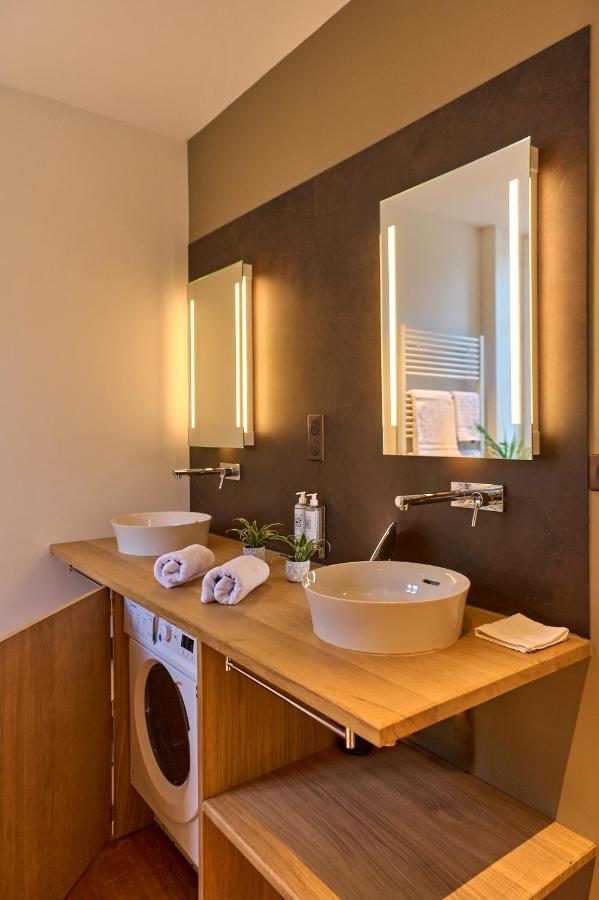 Appartement Montagnon - Les Suites Du Palais - Classe 4 Etoiles, Parking Prive, Vue Cathedrale, 3 Chambres, Primo C0Nciergerie Νεβέρ Εξωτερικό φωτογραφία