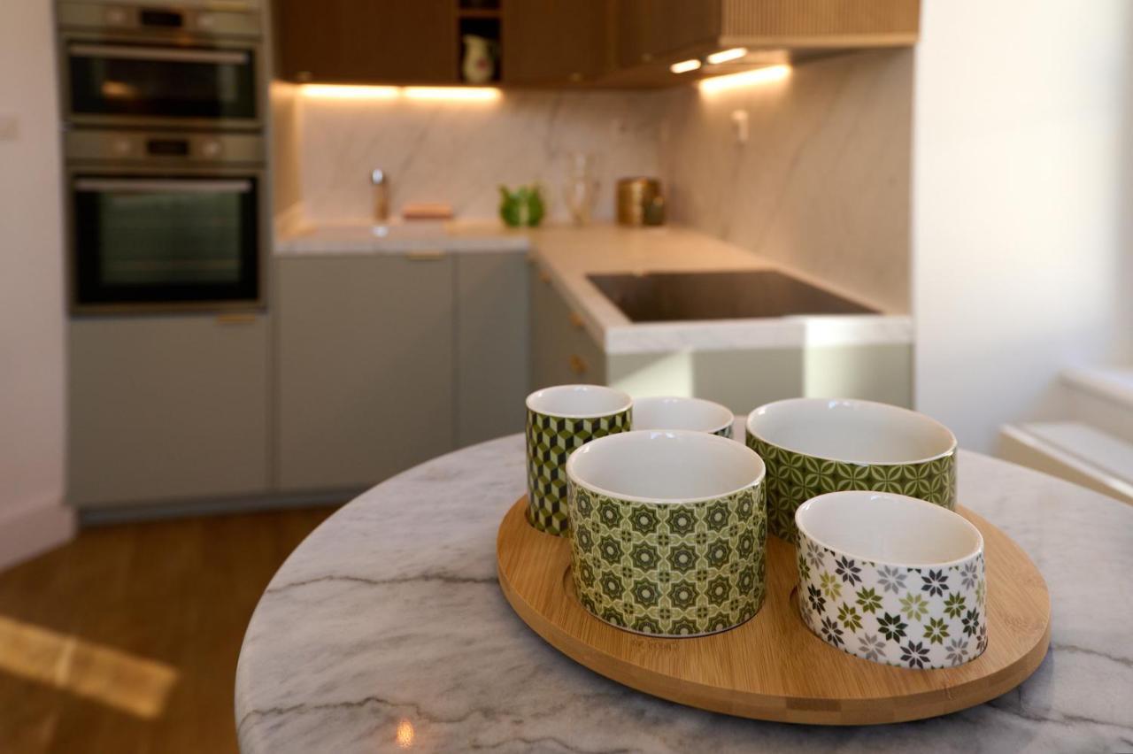 Appartement Montagnon - Les Suites Du Palais - Classe 4 Etoiles, Parking Prive, Vue Cathedrale, 3 Chambres, Primo C0Nciergerie Νεβέρ Εξωτερικό φωτογραφία