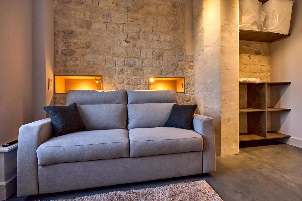 Appartement Montagnon - Les Suites Du Palais - Classe 4 Etoiles, Parking Prive, Vue Cathedrale, 3 Chambres, Primo C0Nciergerie Νεβέρ Εξωτερικό φωτογραφία