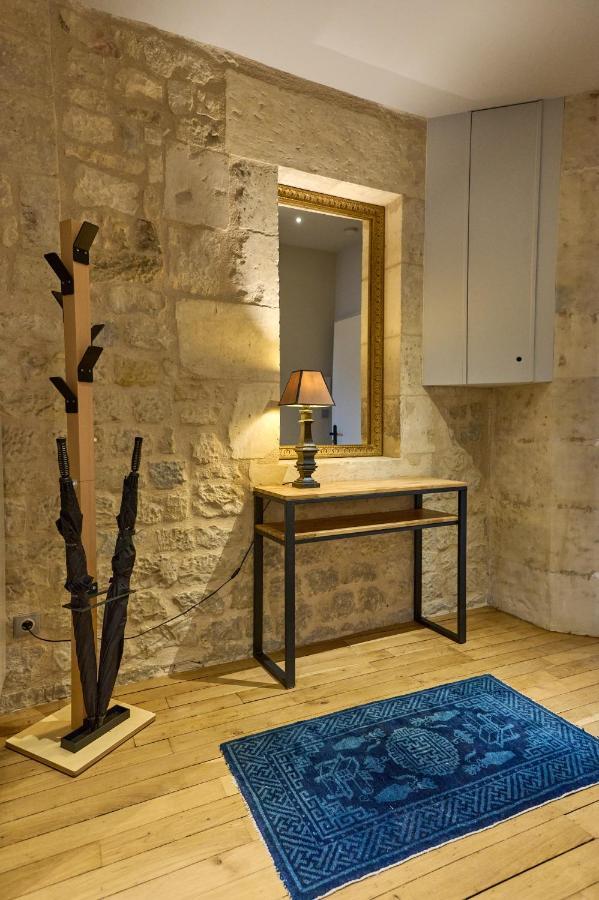 Appartement Montagnon - Les Suites Du Palais - Classe 4 Etoiles, Parking Prive, Vue Cathedrale, 3 Chambres, Primo C0Nciergerie Νεβέρ Εξωτερικό φωτογραφία